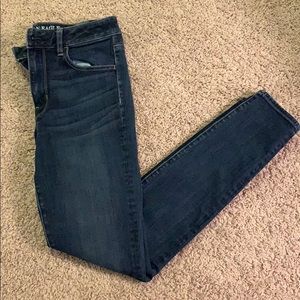 AE high rise/dark rinse jeggings